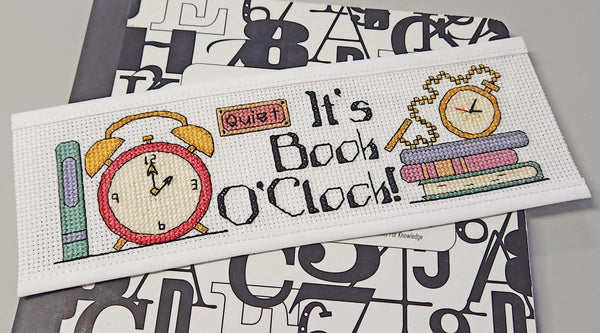 Book O'Clock - Cross Stitch Pattern